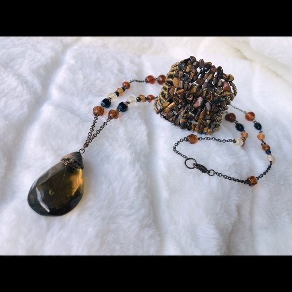 Boho Jewelry Bundle: Necklace and Bracelet - Picture 10 of 11